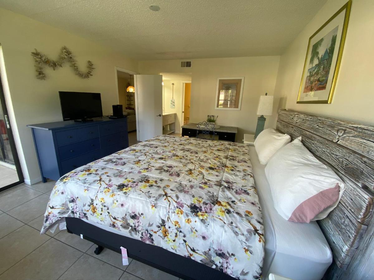 4330 Shorewalk Lakeview Condo Close To Img And Beach 브레던톤 외부 사진