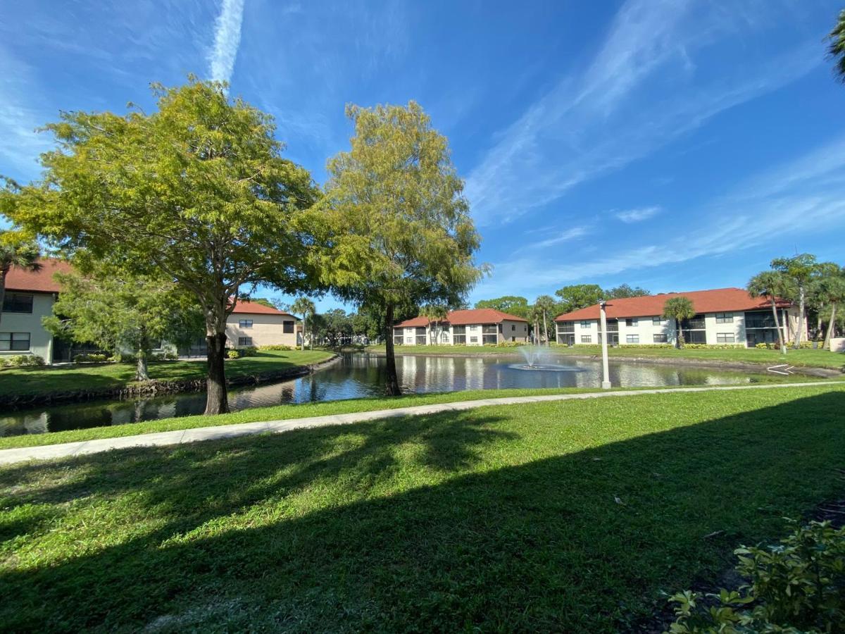 4330 Shorewalk Lakeview Condo Close To Img And Beach 브레던톤 외부 사진